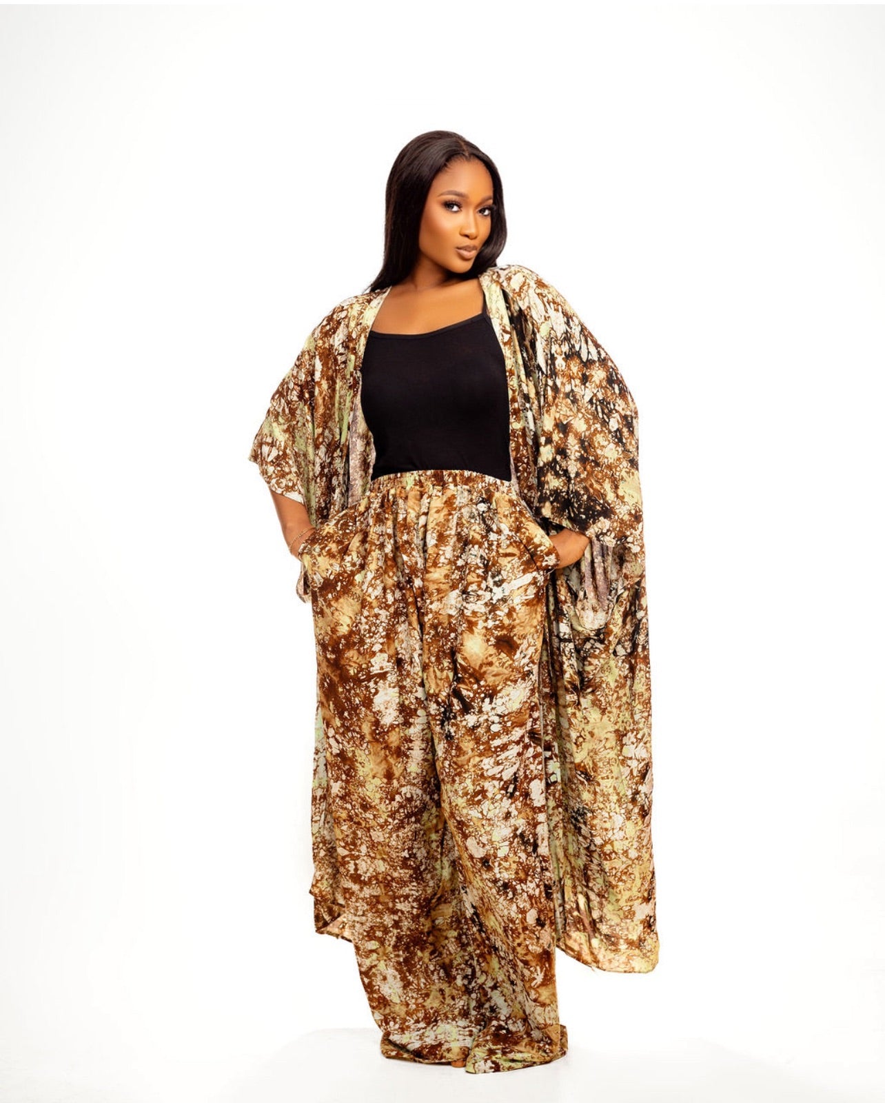 AJA TWO PIECE SET
