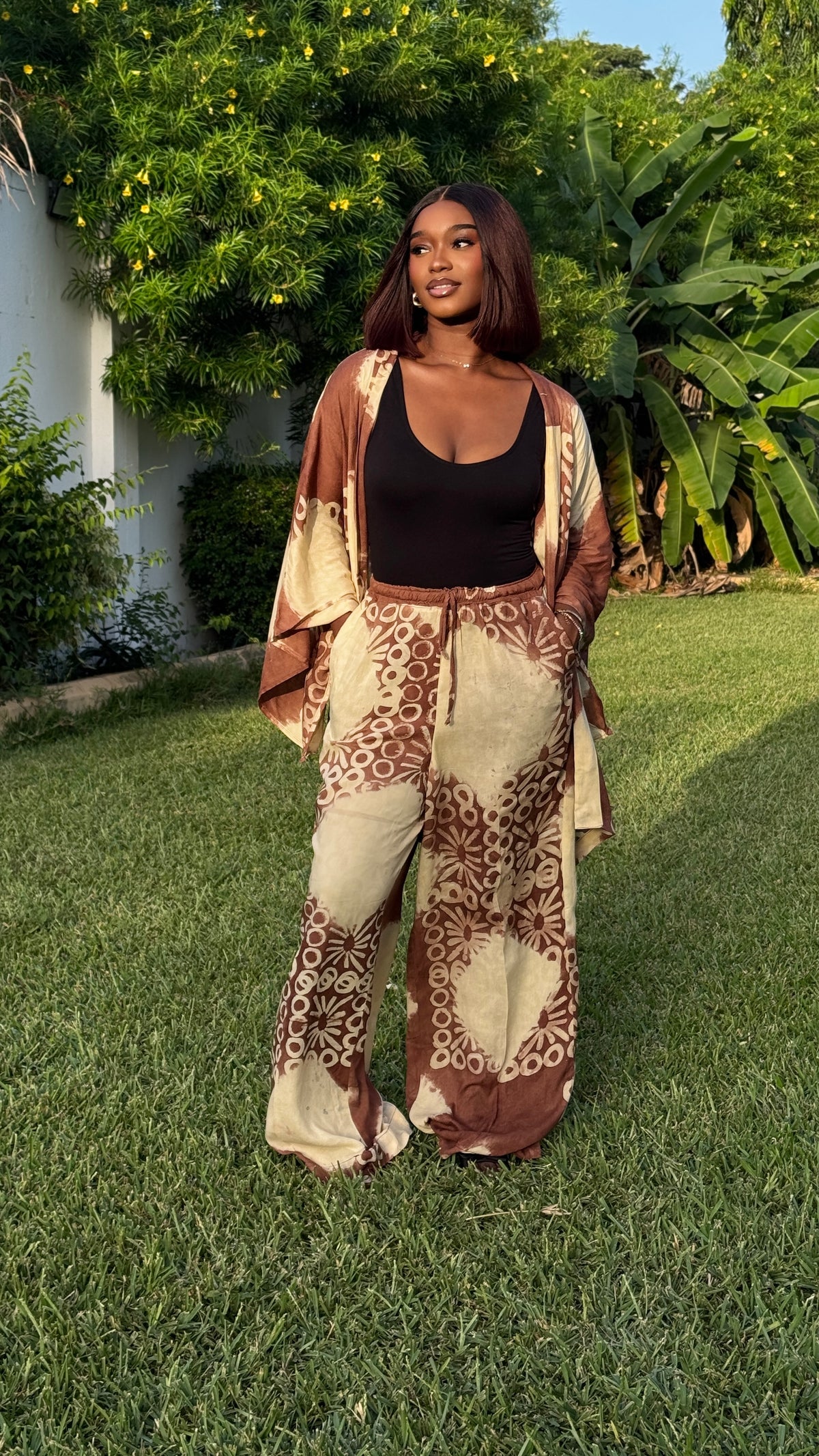 Amara Set (Beige & Brown)